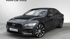 Grå Begagnad 2023 Volvo S60 Ultimate Sedan | 404 900 kr (Marknadspris)