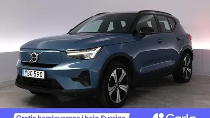 Blå Begagnad 2022 Volvo XC40 Core SUV | 355 900 kr (Marknadspris)