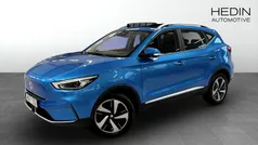 Blå (blue) Begagnad 2022 MG ZS Luxury Sedan | 244 900 kr (Marknadspris)