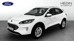 Vit (white) Begagnad 2022 Ford Kuga Titanium SUV | 259 900 kr (Marknadspris)