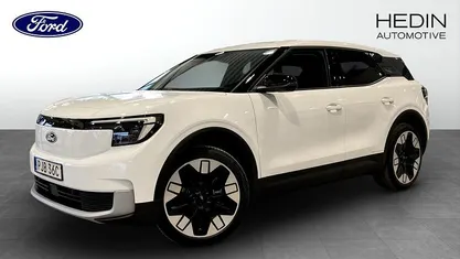 Frozen white Ny 2025 Ford Explorer Business Edition SUV | 510 900 kr (Marknadspris)