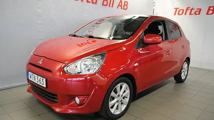 Mröd Begagnad 2015 Mitsubishi Space Star Kombi | 74 000 kr (Marknadspris)