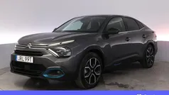 Grå Begagnad 2022 Citroën e-C4 Exclusive Sedan | 250 900 kr (Marknadspris)