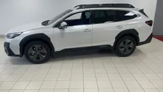 Vit Begagnad 2022 Subaru Outback SUV | 359 900 kr (Superpris)