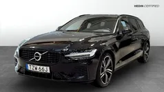 Svart (black) Begagnad 2021 Volvo V60 R-Design Kombi | 309 900 kr (Marknadspris)