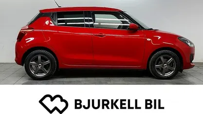 Begagnad Suzuki Swift 83 HK (61 kW) 2022 Halvkombi