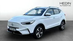 Vit (white) Begagnad 2022 MG ZS Luxury Sedan | 249 900 kr (Bra pris)