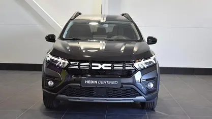 Svart Begagnad 2024 Dacia Jogger Expression Minibuss | 269 900 kr (Marknadspris)