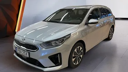 Grå Begagnad 2020 Kia Ceed Sportswagon Advance Kombi | 194 900 kr (Marknadspris)