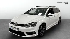 Vit (white) Begagnad 2016 VW Golf VII Design Sedan | 129 900 kr (Marknadspris)