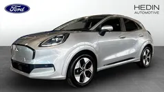 Grå (silver) Ny 2025 Ford Puma Gen-E SUV | 397 375 kr (Marknadspris)