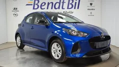 Blå Ny 2024 Mazda 2 Center-Line Halvkombi | 259 900 kr (Marknadspris)