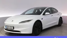 Vit Begagnad 2023 Tesla Model 3 Standard Range Sedan | 397 900 kr (Marknadspris)