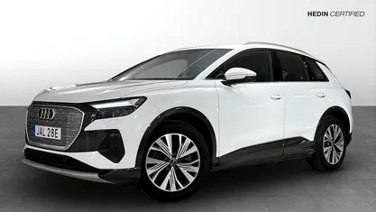 Vit (white) Begagnad 2023 Audi Q4 e-tron Advanced SUV | 339 900 kr (Marknadspris)