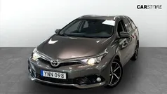 Begagnad 2017 Toyota Auris Touring Sports Comfort Kombi | 149 900 kr (Marknadspris)