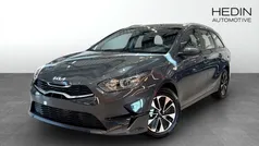 Grå (grey) Ny 2025 Kia Ceed Sportswagon Kombi | 254 655 kr (Bra pris)