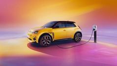 Begagnad 2025 Renault R5 Iconic Halvkombi | 409 900 kr (Marknadspris)