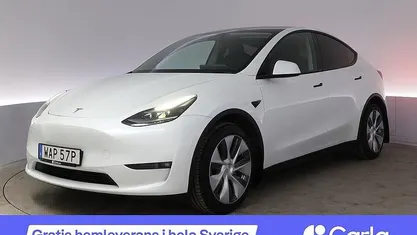 Vit Begagnad 2023 Tesla Model Y Long Range AWD SUV | 385 990 kr (Marknadspris)