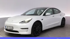 Vit Begagnad 2021 Tesla Model 3 Performance Sedan | 309 900 kr (Marknadspris)