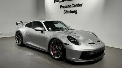 Silver Begagnad 2024 Porsche 911 GT3 Sportkupé | 2 195 000 kr (Bra pris)