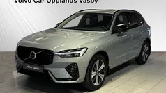 Grå Begagnad 2024 Volvo XC60 Plus SUV | 529 900 kr (Marknadspris)