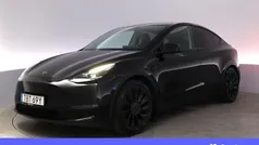 Svart Begagnad 2022 Tesla Model Y Performance SUV | 408 900 kr (Marknadspris)