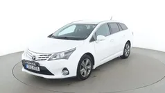 Vit Begagnad 2014 Toyota Avensis Advance Kombi | 119 000 kr (Marknadspris)