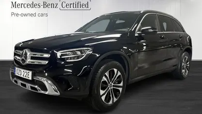 Svart (black) Begagnad 2021 Mercedes GLC300e SUV | 399 000 kr (Bra pris)