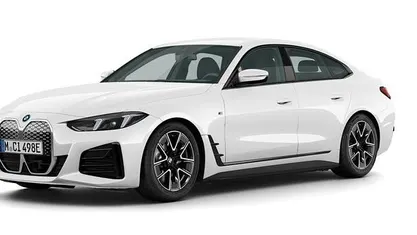 Ny 2025 BMW i4 Comfort Edition Sedan | 634 900 kr (Bra pris)