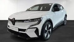 Vit Ny 2024 Renault Mégane Techno SUV | 469 900 kr (Bra pris)