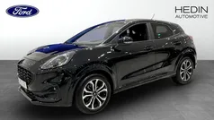 Svart (black) Begagnad 2022 Ford Puma ST-Line Halvkombi | 209 900 kr (Bra pris)