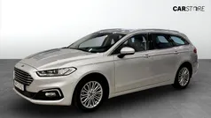 Grå Begagnad 2022 Ford Mondeo Kombi | 229 000 kr (Marknadspris)