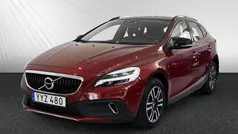 Röd Begagnad 2017 Volvo V40 CC Business Edition Kombi | 209 800 kr (Marknadspris)