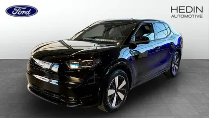 Svart Ny 2025 Ford Capri Business Edition SUV | 524 000 kr (Marknadspris)