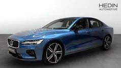 Blå (blue) Begagnad 2019 Volvo S60 R-Design Sedan | 319 000 kr (Marknadspris)