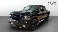 Svart (black) Begagnad 2022 RAM 1500 Pickup | 499 875 kr