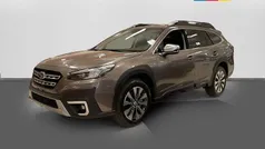 Brilliant bronze metallic Begagnad 2025 Subaru Outback SUV | 469 700 kr (Marknadspris)