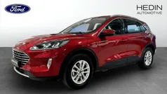 Röd (red) Begagnad 2021 Ford Kuga Titanium SUV | 269 900 kr (Marknadspris)