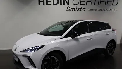 Begagnad MG MG4 EV Luxury 150 kW (204 HK) 2022 Halvkombi