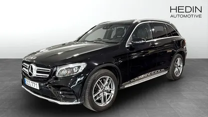 Svart Begagnad 2017 Mercedes GLC220 AMG SUV | 239 900 kr (Marknadspris)