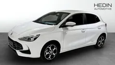 Vit Ny 2024 MG MG3 Luxury Halvkombi | 284 990 kr (Marknadspris)