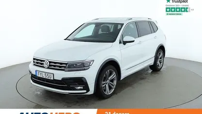 Vit Begagnad 2018 VW Tiguan Allspace R-line SUV | 283 000 kr (Marknadspris)