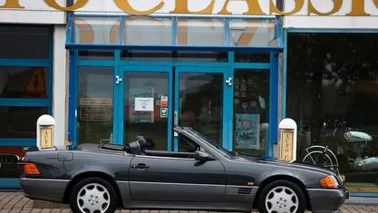 Mörkgrå metallic Begagnad 1993 Mercedes SL300 Cab | 149 000 kr