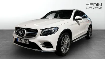 Vit Begagnad 2019 Mercedes GLC220 AMG Sportkupé | 354 900 kr (Marknadspris)