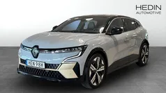 Begagnad 2022 Renault Mégane Iconic Halvkombi | 299 900 kr (Marknadspris)