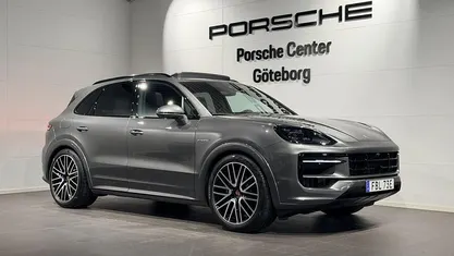 Begagnad 2025 Porsche Cayenne SUV | 1 229 000 kr