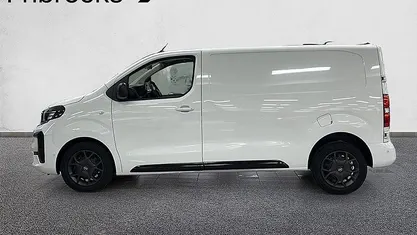 Begagnad 2025 Opel Vivaro Elite Minibuss | 472 250 kr (Marknadspris)