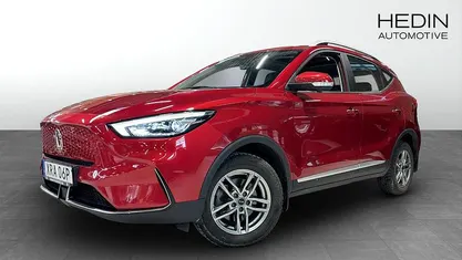Begagnad MG ZS Luxury 114 kW (156 HK) 2022 Röd SUV