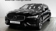 Svart Begagnad 2022 Volvo V60 Inscription Kombi | 384 900 kr (Marknadspris)