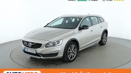 Begagnad 2016 Volvo V60 CC Kombi | 188 000 kr (Bra pris)